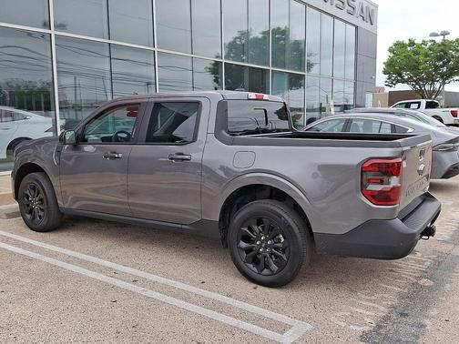 Carbonized Gray Metallic 2023 Ford Maverick Lariat