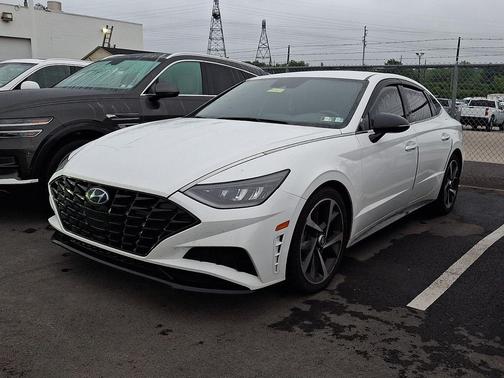 Quartz White 2021 Hyundai SONATA SEL Plus