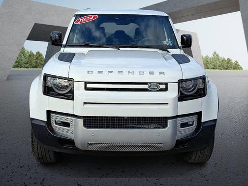 2024 Land Rover Defender 110 P300