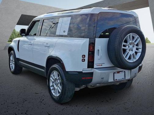 2024 Land Rover Defender 110 P300