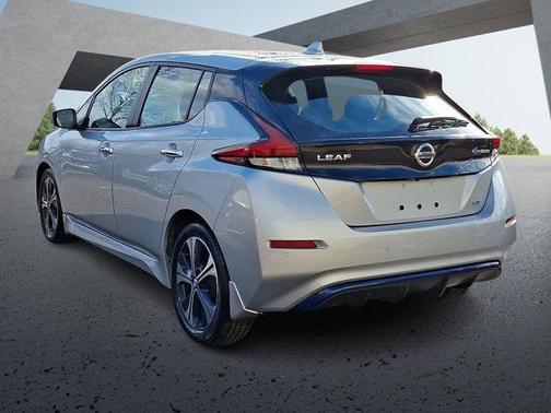 2022 Nissan Leaf SV 40 kWh
