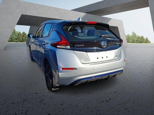 2022 Nissan Leaf SV 40 kWh