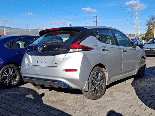 2022 Nissan Leaf SV 40 kWh