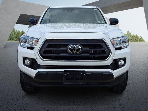 Ice Cap 2023 Toyota Tacoma SR5