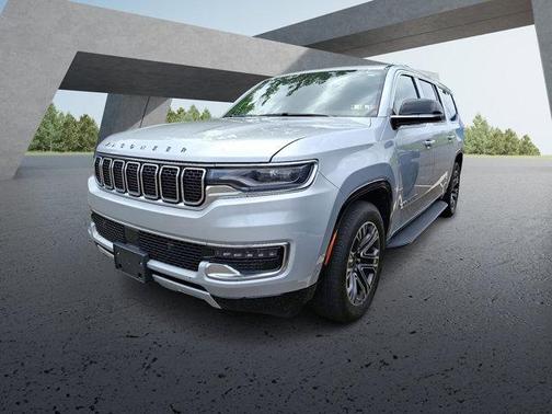 2023 Jeep Wagoneer L Series II 4x4