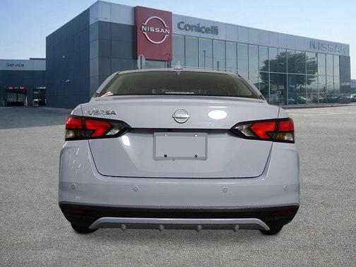 Gray Sky Pearl 2025 Nissan Versa 1.6 SV