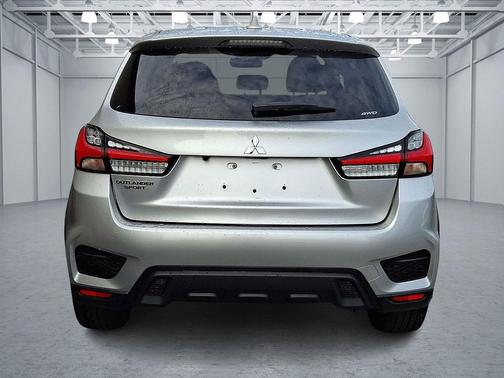 Alloy Silver Metallic 2024 Mitsubishi Outlander Sport 2.0 ES