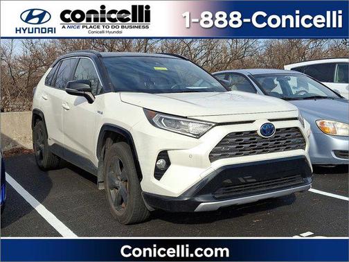 2020 Toyota RAV4 Hybrid SE