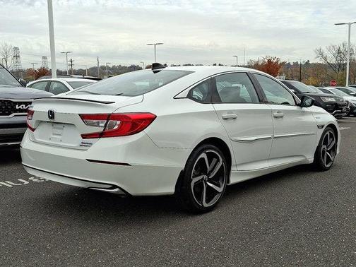 2022 Honda Accord Hybrid Base