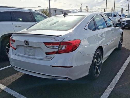 2022 Honda Accord Hybrid Base