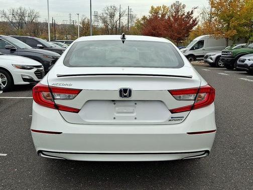 2022 Honda Accord Hybrid Base