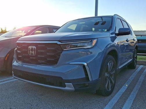 Gray 2025 Honda Pilot Touring 8-Passenger