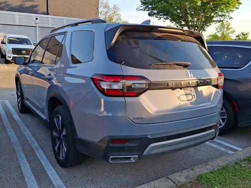 Gray 2025 Honda Pilot Touring 8-Passenger