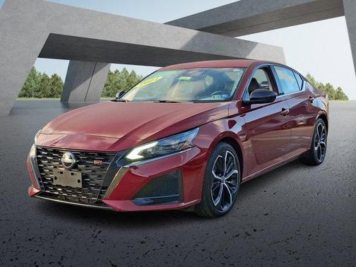 2024 Nissan Altima SR FWD