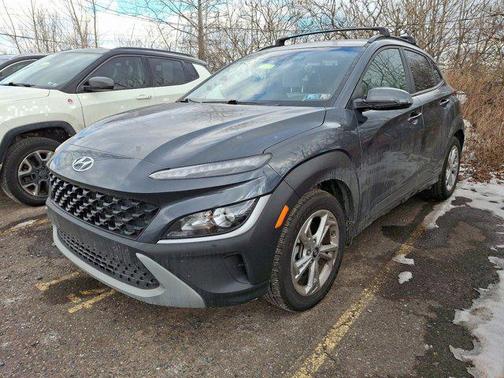 2022 Hyundai KONA SEL