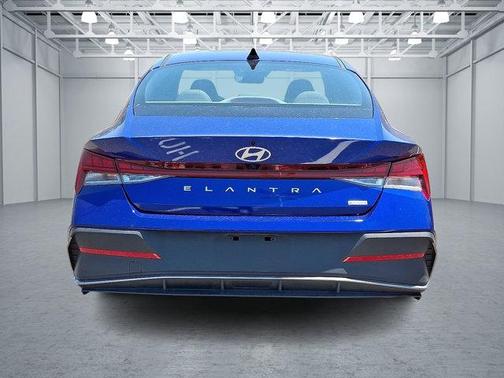 2024 Hyundai ELANTRA HEV Blue