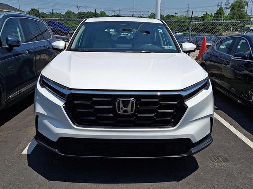 Platinum White Pearl 2024 Honda CR-V LX AWD