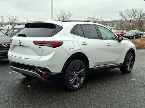 2023 Buick Envision Essence FWD