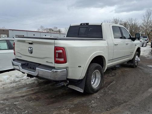 2024 RAM 3500 Limited Mega Cab 4x4 6'4' Box
