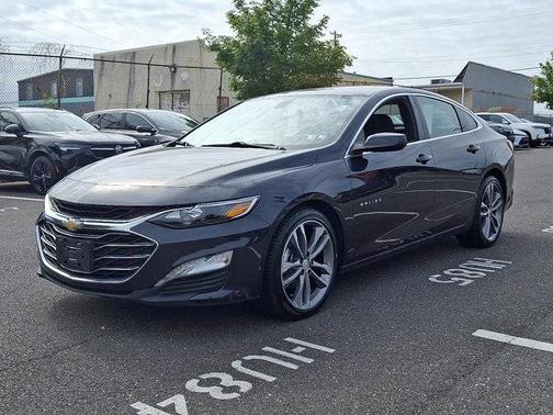 2022 Chevrolet Malibu FWD LT