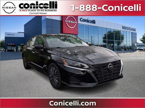 Super Black 2023 Nissan Altima 2.5 SV