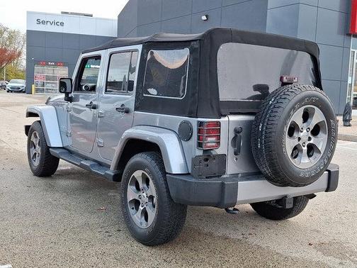 2017 Jeep Wrangler Unlimited Sahara