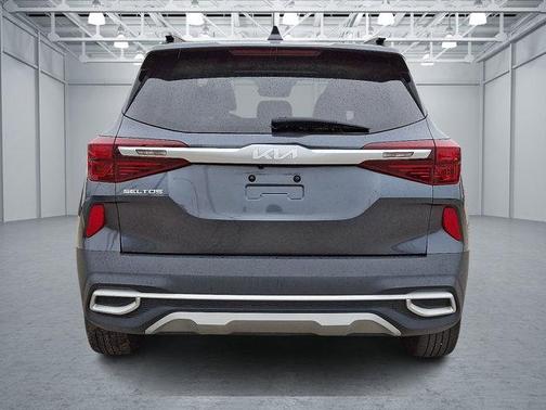 2022 Kia Seltos EX