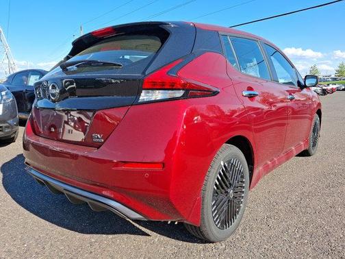 2025 Nissan Leaf SV PLUS