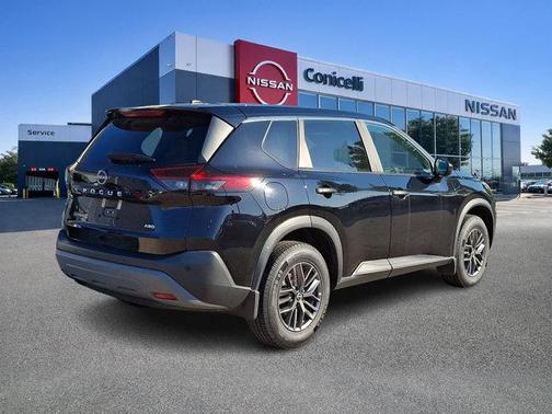 Super Black 2023 Nissan Rogue S