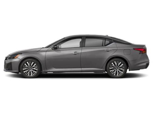Pearl White Tricoat 2026 Nissan Altima SV FWD