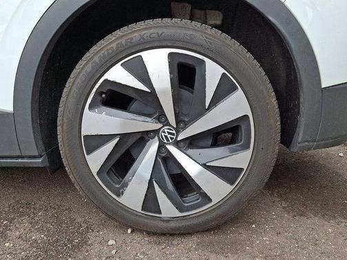 White 2021 Volkswagen ID.4 AWD Pro S