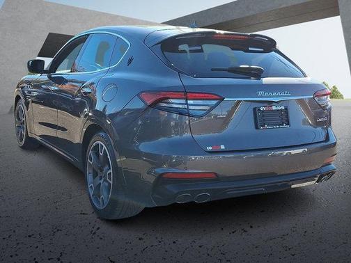 2023 Maserati Levante Modena