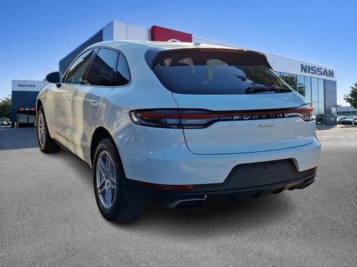 White 2019 Porsche Macan Macan S