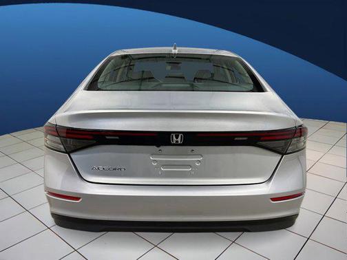 2025 Honda Accord LX 1.5T