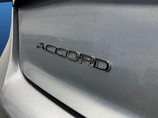 2025 Honda Accord LX 1.5T