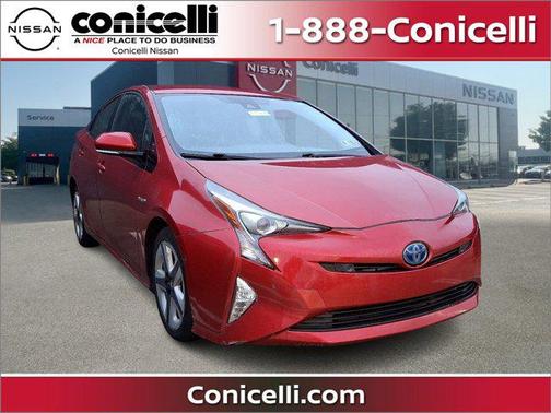 2018 Toyota Prius Three Touring