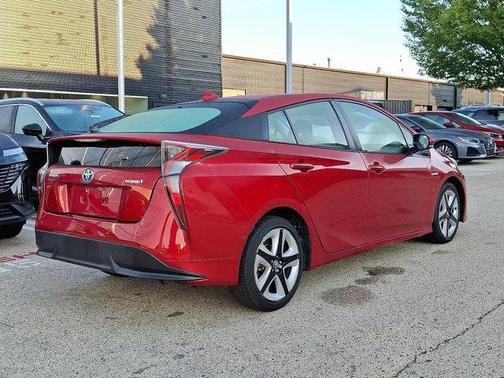 2018 Toyota Prius Three Touring