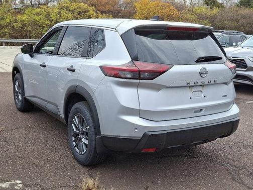 2025 Nissan Rogue S