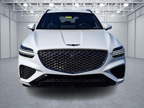 Uyuni White 2023 Genesis GV70 2.5T AWD