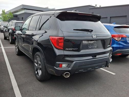 Crystal Black Pearl 2023 Honda Passport AWD EX-L