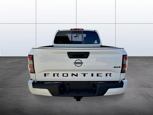 Glacier White 2026 Nissan Frontier SV