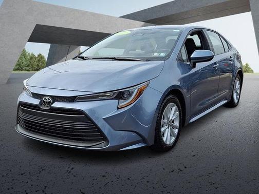 Celestite Grey 2025 Toyota Corolla LE