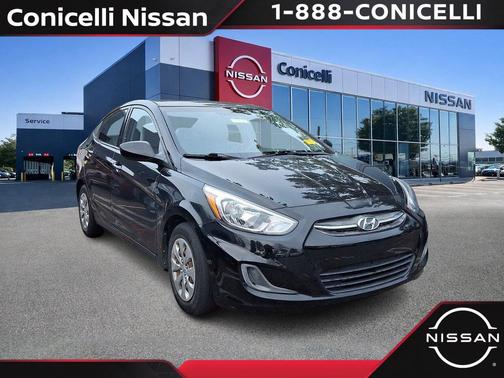 Ultra Black Pearl 2016 Hyundai Accent SE