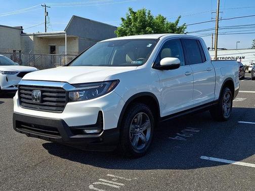 Platinum White Pearl 2023 Honda Ridgeline RTL