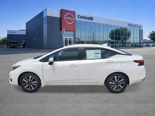 Aspen White Tricoat 2025 Nissan Versa 1.6 SV
