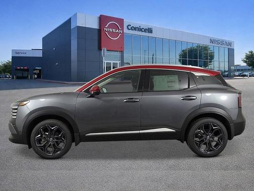 Gun Metallic/Scarlet Ember Tintcoat 2026 Nissan Kicks SR
