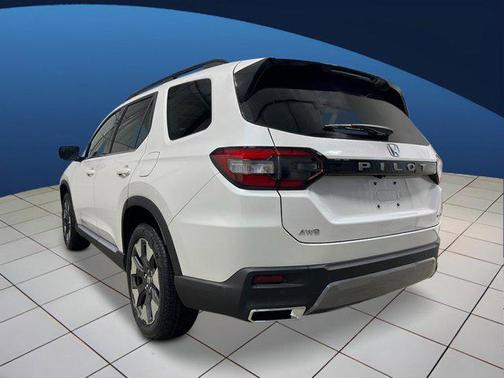 2026 Honda Pilot Touring 8-Passenger