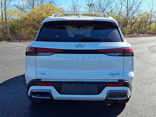 2023 INFINITI QX60 SENSORY