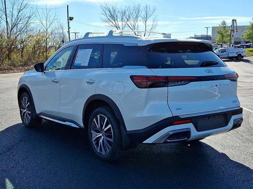 2023 INFINITI QX60 SENSORY