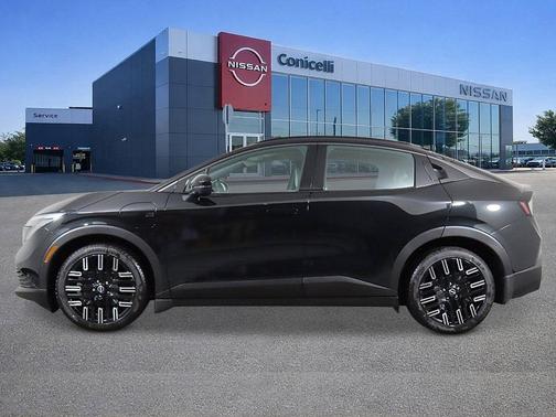 Black Diamond Pearl 2026 Nissan Leaf PLATINUM+